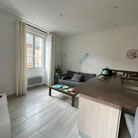 Alberic Et Clovis Locations Saisonnieres * 사흘라 라 카네다